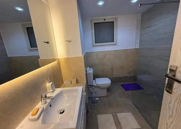 דירה Charming 2 Bedroom 300 M From Corral Reef