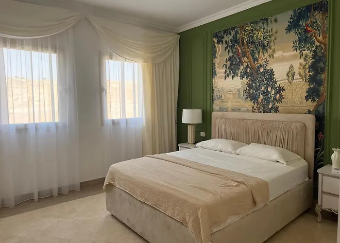 Charming 2 Bedroom 300 M From Corral Reef *