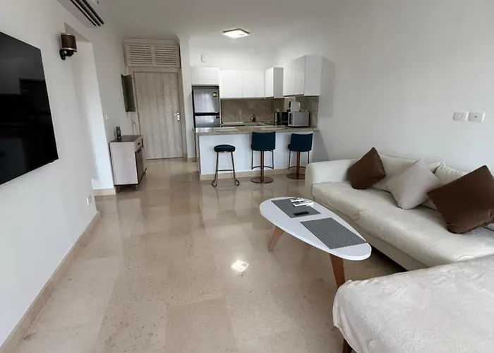 דירה Charming 2 Bedroom 300 M From Corral Reef הורגהדה